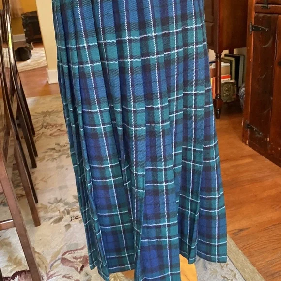 Pendleton 100% virgin wall size 6 tartan green and blue plaid ladies skirt kilt - Picture 4 of 12